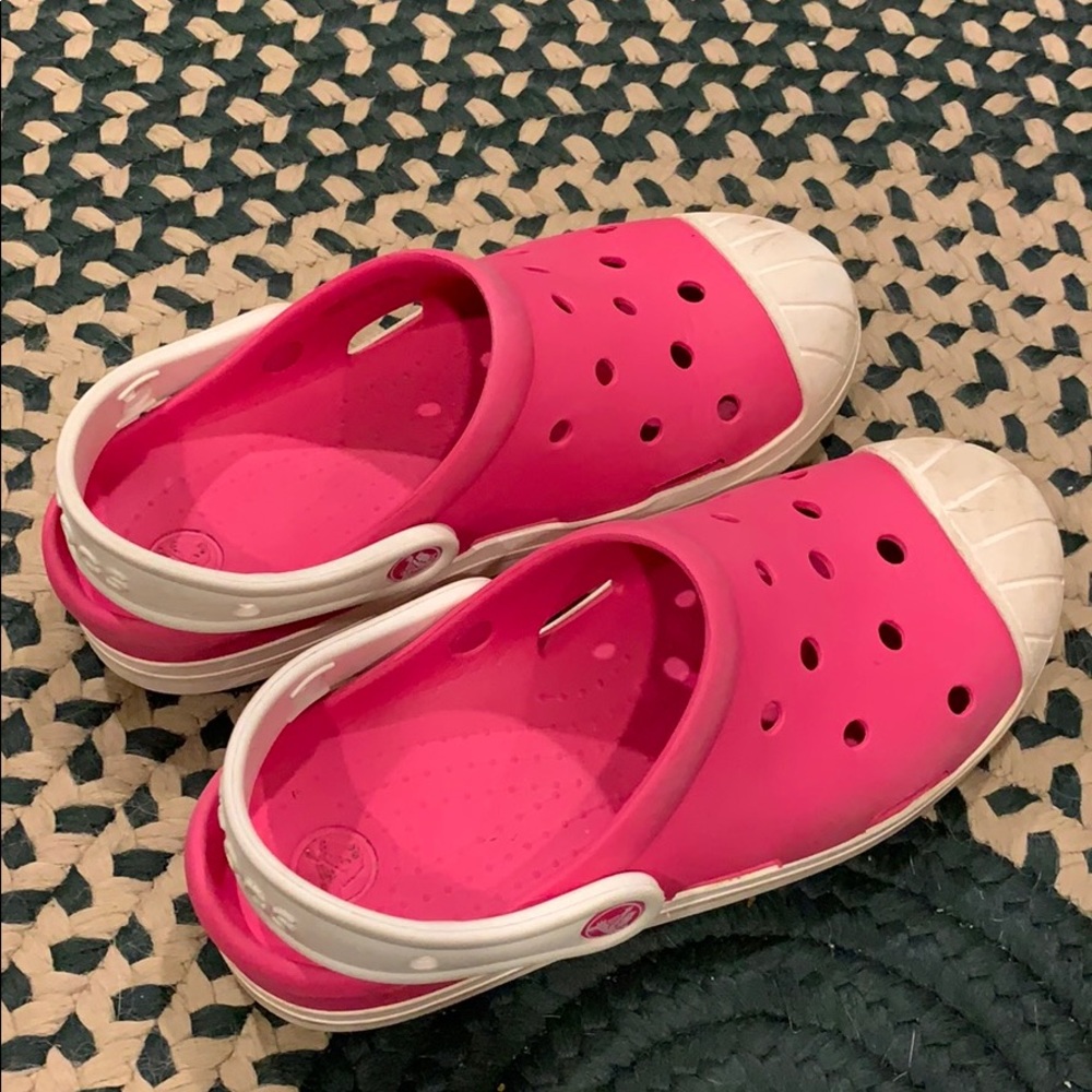 Crocs - youth size 3 - pink - cap toe